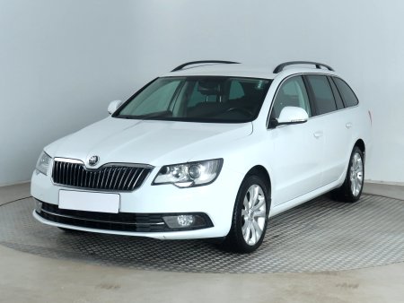 Škoda Superb, 2014 - pohled č. 3