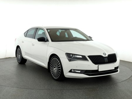 Škoda Superb, 2016