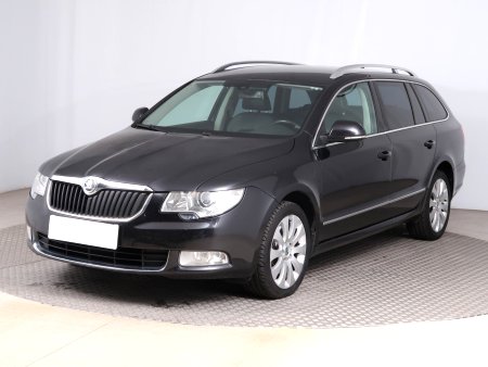 Škoda Superb, 2011 - pohled č. 3