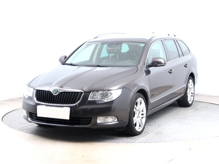 Škoda Superb, 2010 - pohled č. 3