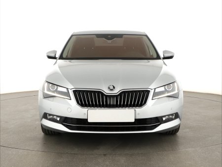 Škoda Superb, 2019 - pohled č. 2