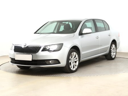 Škoda Superb, 2014 - pohled č. 3