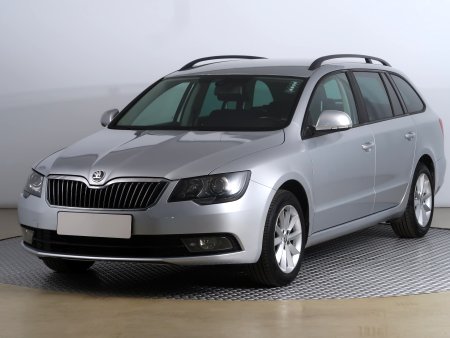 Škoda Superb, 2013 - pohled č. 3