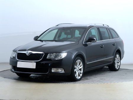 Škoda Superb, 2013 - pohled č. 3