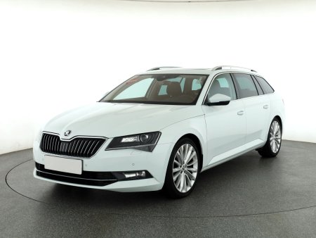 Škoda Superb, 2016 - pohled č. 3