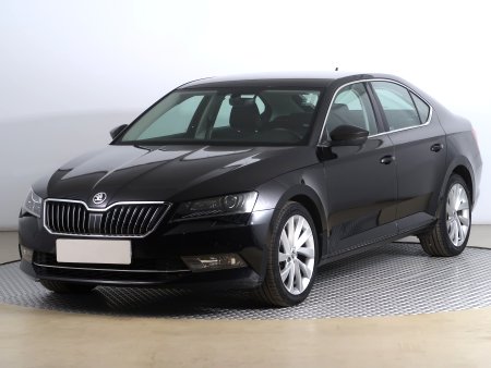 Škoda Superb, 2018 - pohled č. 3