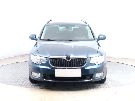 Škoda Superb, 2011 - pohled č. 2