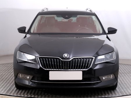 Škoda Superb, 2018 - pohled č. 2