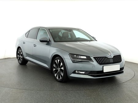 Škoda Superb, 2015