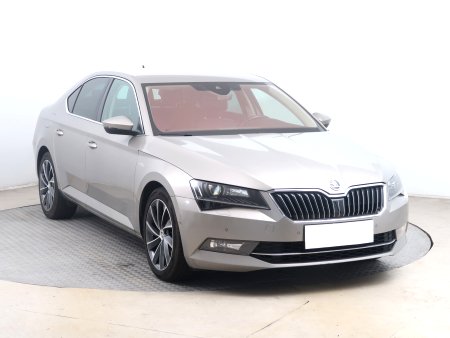 Škoda Superb, 2016