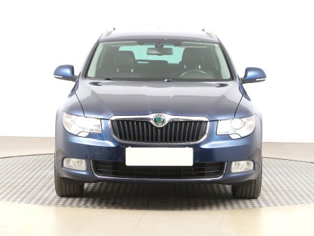 Škoda Superb, 2012 - pohled č. 2