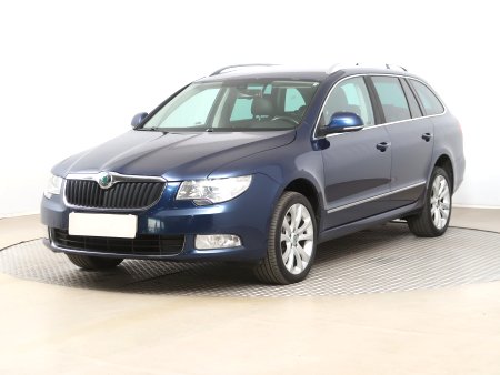 Škoda Superb, 2012 - pohled č. 3