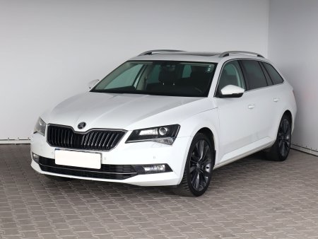 Škoda Superb, 2018 - pohled č. 3