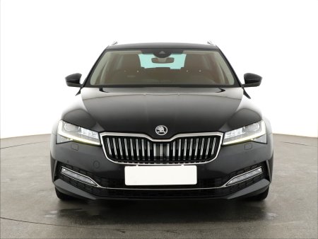 Škoda Superb, 2021 - pohled č. 2