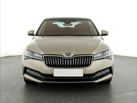 Škoda Superb, 2021 - pohled č. 2