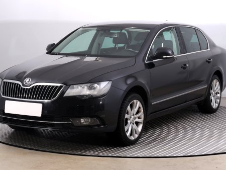 Škoda Superb, 2015 - pohled č. 3