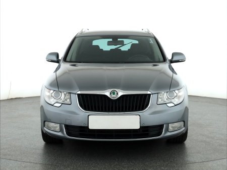 Škoda Superb, 2011 - pohled č. 2