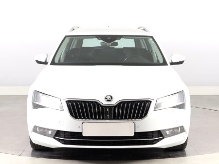 Škoda Superb, 2018 - pohled č. 2