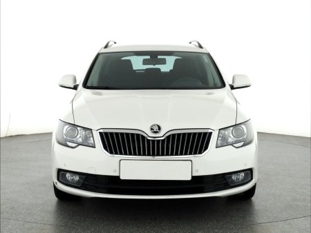 Škoda Superb, 2014 - pohled č. 2