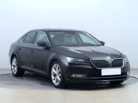 Škoda Superb, 2015