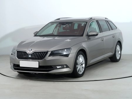 Škoda Superb, 2015 - pohled č. 3
