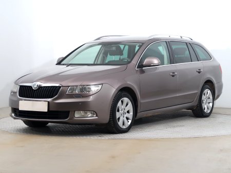 Škoda Superb, 2010 - pohled č. 3