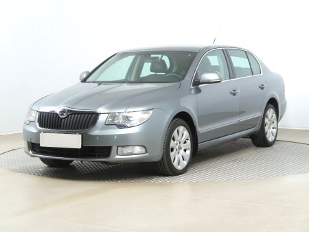 Škoda Superb, 2009 - pohled č. 3