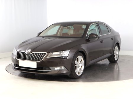 Škoda Superb, 2015 - pohled č. 3