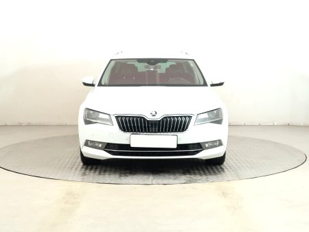 Škoda Superb, 2017 - pohled č. 2