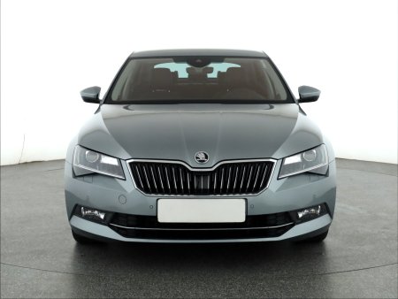 Škoda Superb, 2019 - pohled č. 2