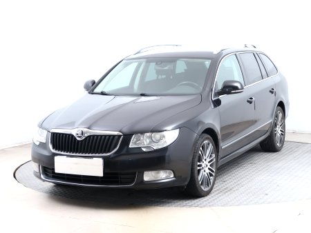 Škoda Superb, 2010 - pohled č. 3