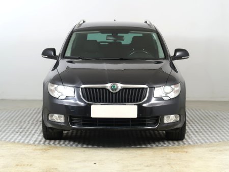Škoda Superb, 2012 - pohled č. 2