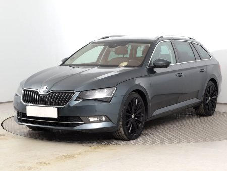 Škoda Superb, 2018 - pohled č. 3