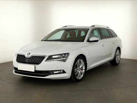 Škoda Superb, 2018 - pohled č. 3
