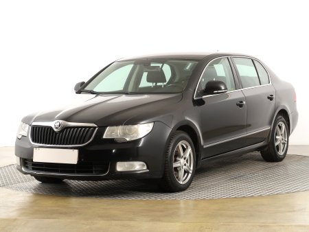 Škoda Superb, 2010 - pohled č. 3