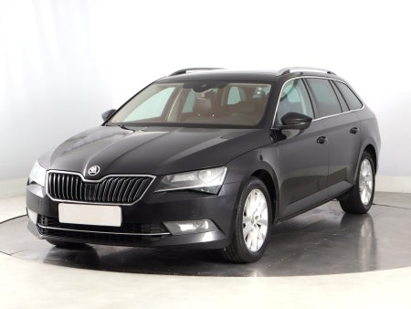 Škoda Superb, 2018 - pohled č. 3