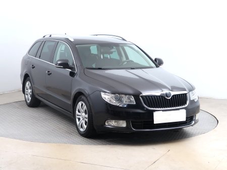 Škoda Superb, 2010
