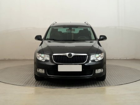 Škoda Superb, 2012 - pohled č. 2