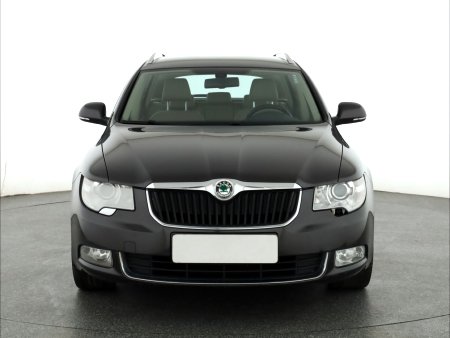 Škoda Superb, 2011 - pohled č. 2