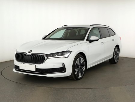 Škoda Superb, 2024 - pohled č. 3