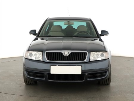 Škoda Superb, 2008 - pohled č. 2