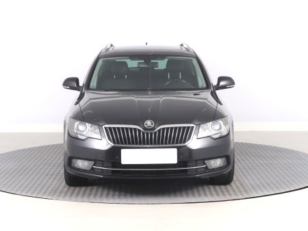 Škoda Superb, 2014 - pohled č. 2
