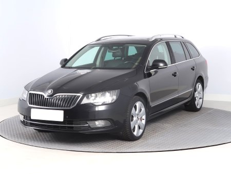 Škoda Superb, 2014 - pohled č. 3