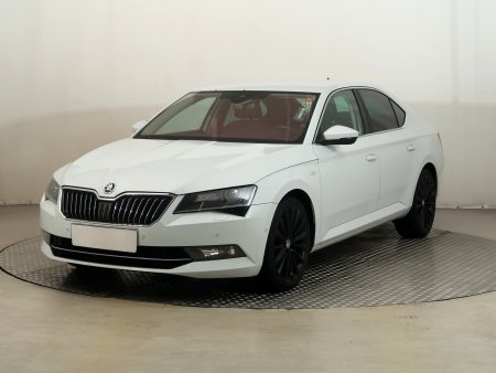 Škoda Superb, 2018 - pohled č. 3