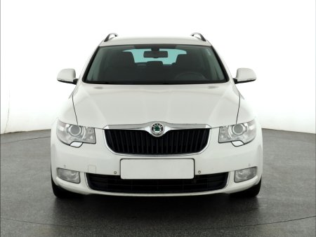 Škoda Superb, 2013 - pohled č. 2