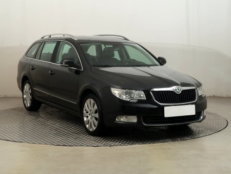 Škoda Superb, 2011