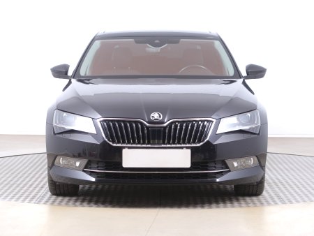 Škoda Superb, 2018 - pohled č. 2