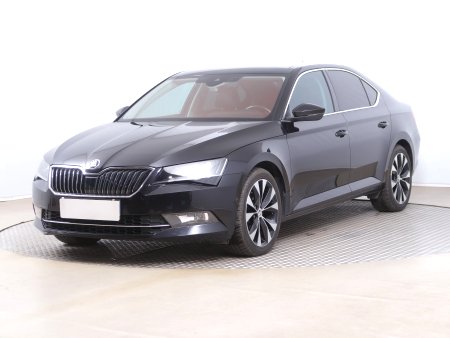 Škoda Superb, 2018 - pohled č. 3