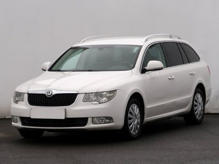 Škoda Superb, 2010 - pohled č. 3
