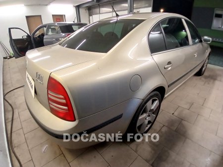 Škoda Superb, 2006 - pohled č. 2